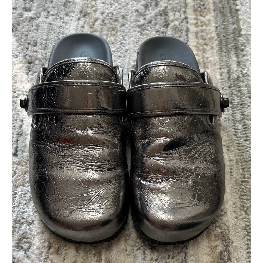 Coach Blake Clog Anthracite Metallic Leather Turnlock Mules Women's 7B
Designer
